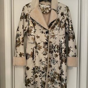 M Boston Proper Winter Coat “Fur” Lined Stunning Shimmer Gold/Silver Ivory *Flaw